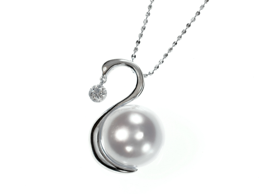 K18WG オーロラ花珠真珠 ダイヤモンド ペンダント（9ミリ以上　無調色タイプも有・D 0.10ct）