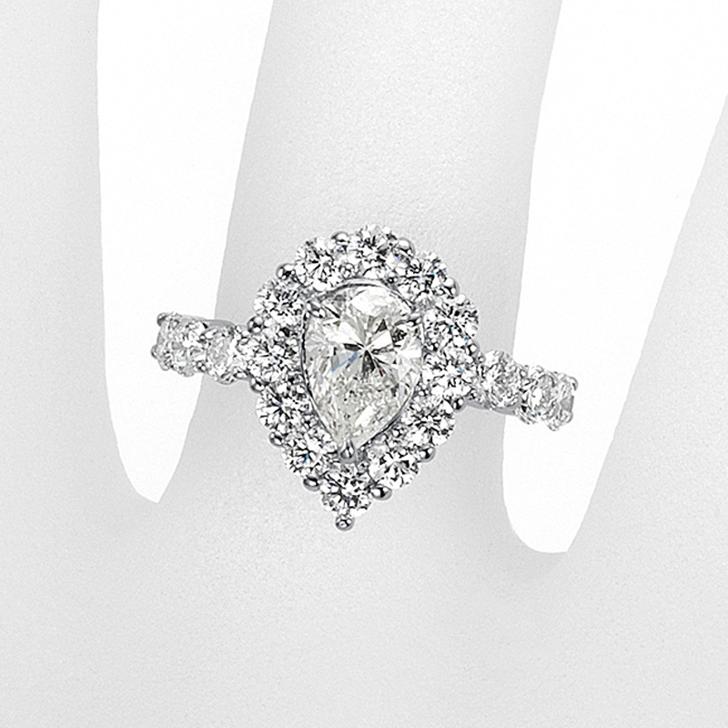 プラチナ ダイヤモンド リング （中石1.014ct 脇石1.03ct・SI-2クラス Lカラー ペアシェイプカット）9枚目