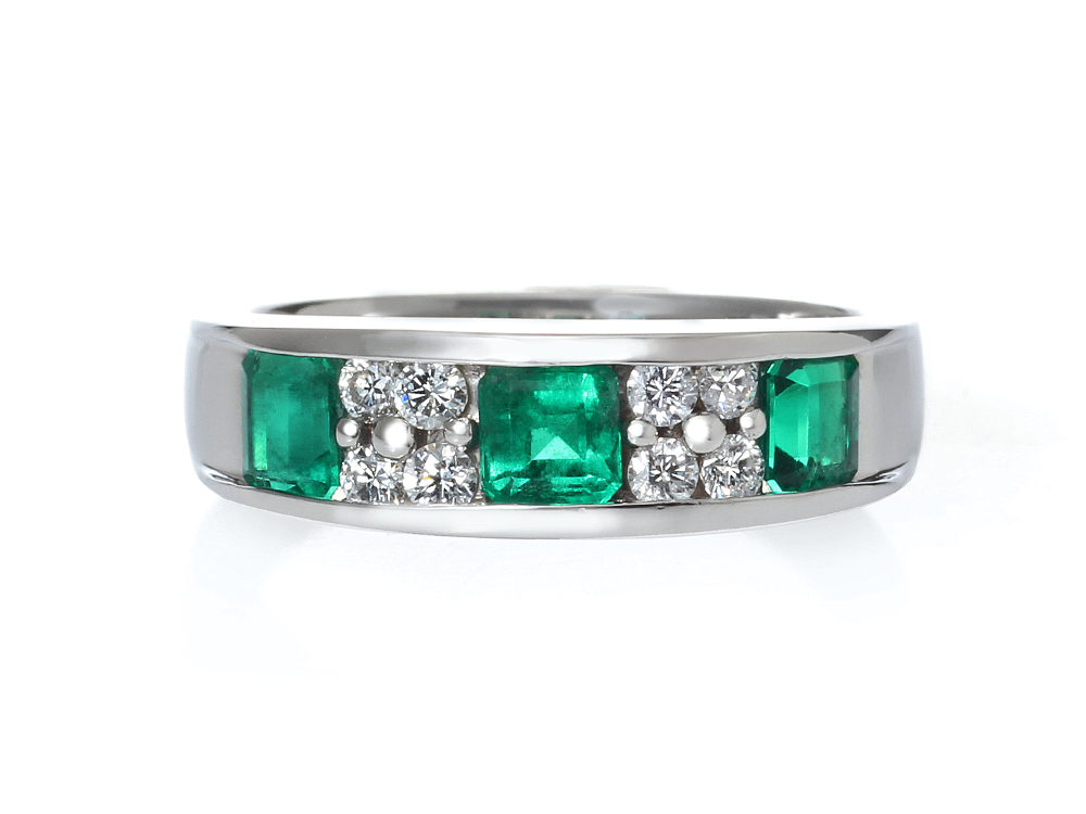 プラチナ エメラルド ダイヤモンド リング(EM0.97ct D0.23ct)