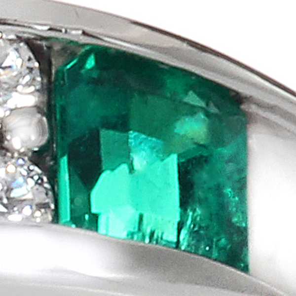プラチナ エメラルド ダイヤモンド リング（EM0.97ct D0.23ct）4枚目