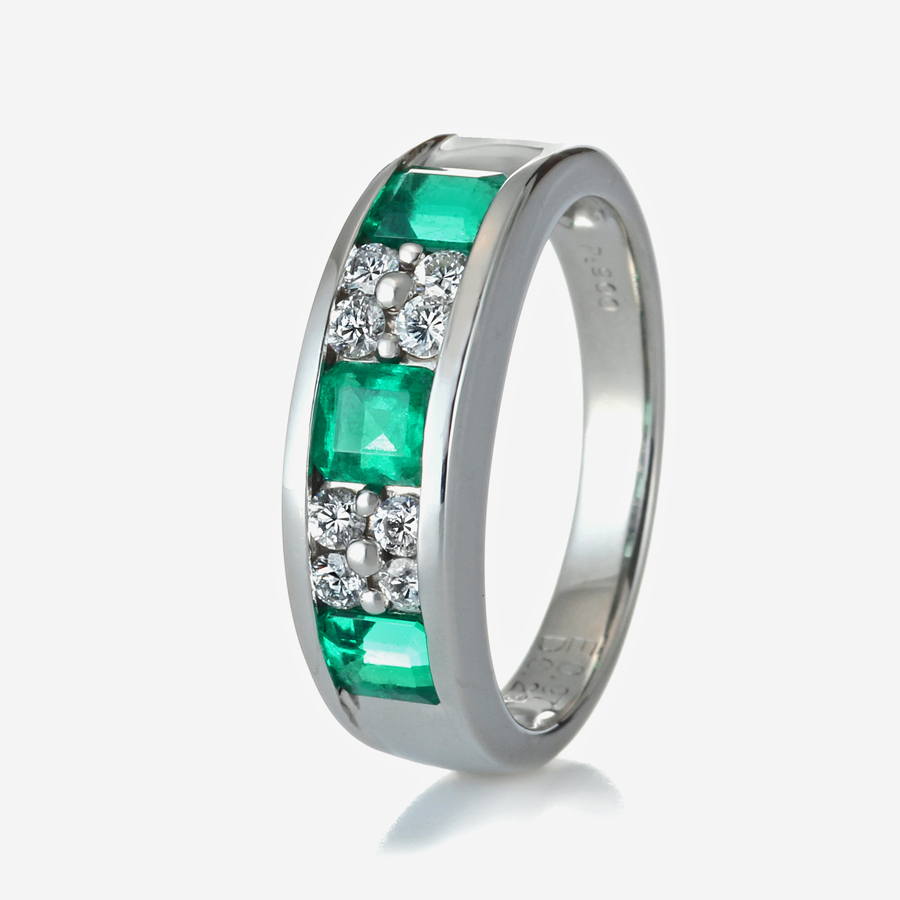 プラチナ エメラルド ダイヤモンド リング（EM0.97ct D0.23ct）5枚目