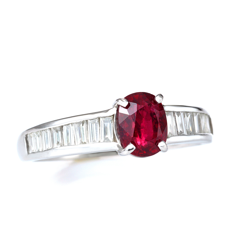 プラチナ ルビー ダイヤモンド リング（R1.07ct D0.37ct・非加熱 ピジョンブラッド）3枚目