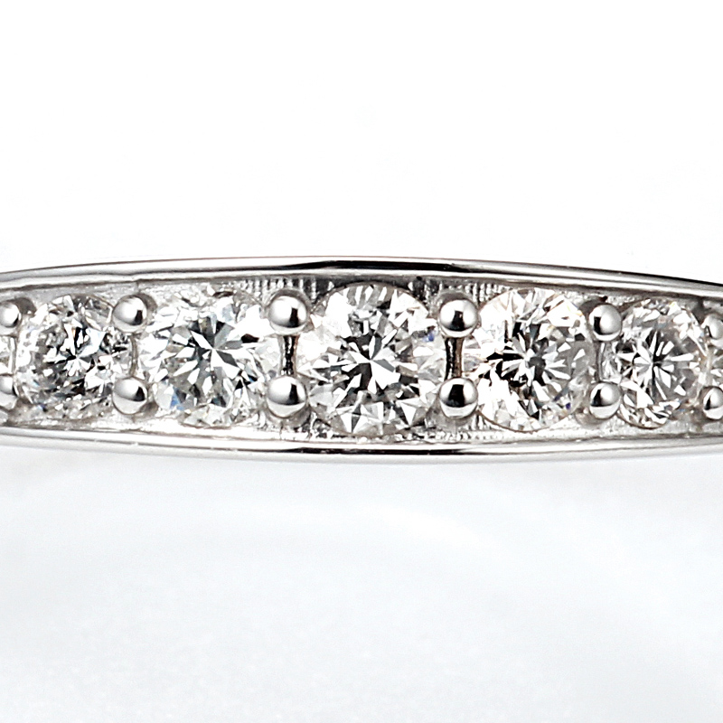 プラチナ製　エタニティリング 9石（合計0.3ct・SIクラス）2枚目