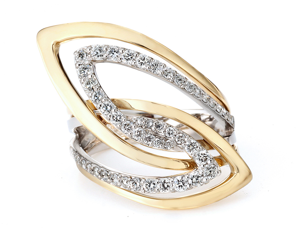 プラチナ K18YG ダイヤモンドリング（D0.65ct・最上級）