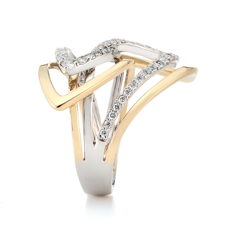 プラチナ K18YG ダイヤモンドリング（D0.65ct・最上級）9枚目