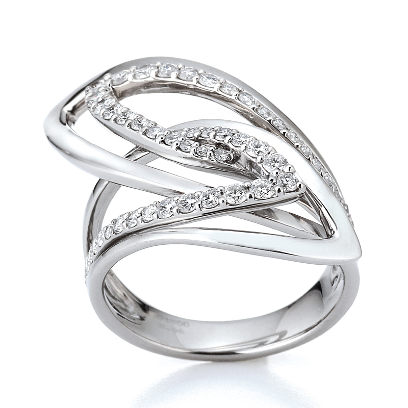 プラチナ ダイヤモンドリング 最上級（D0.65ct）5枚目
