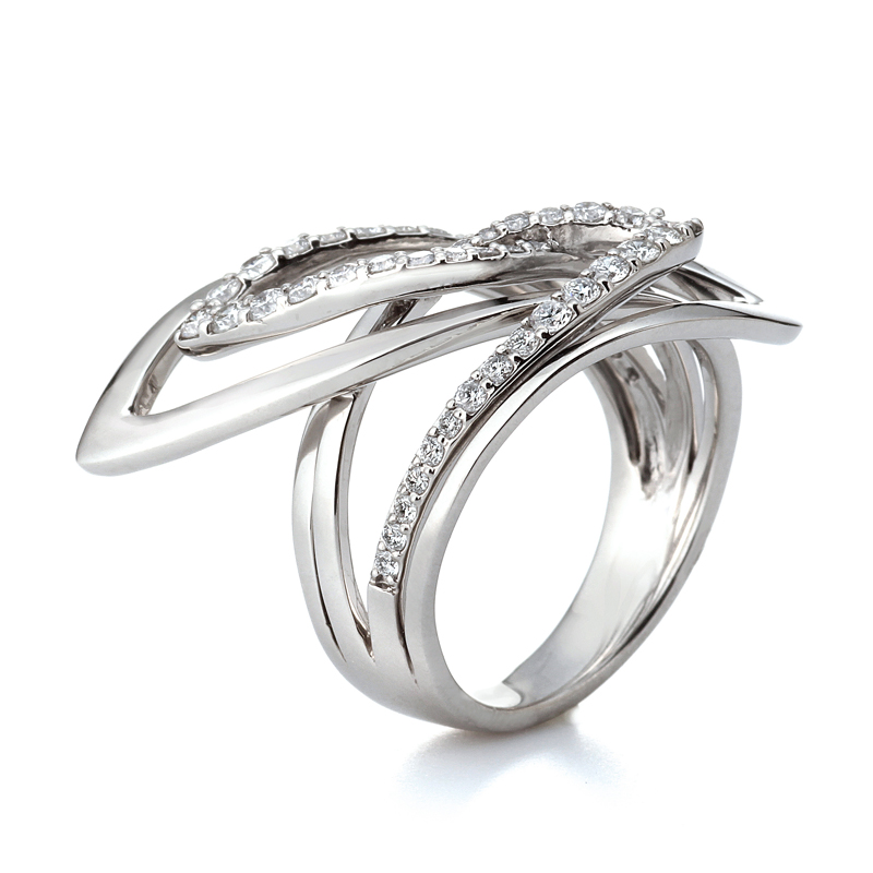 プラチナ ダイヤモンドリング 最上級（D0.65ct）7枚目