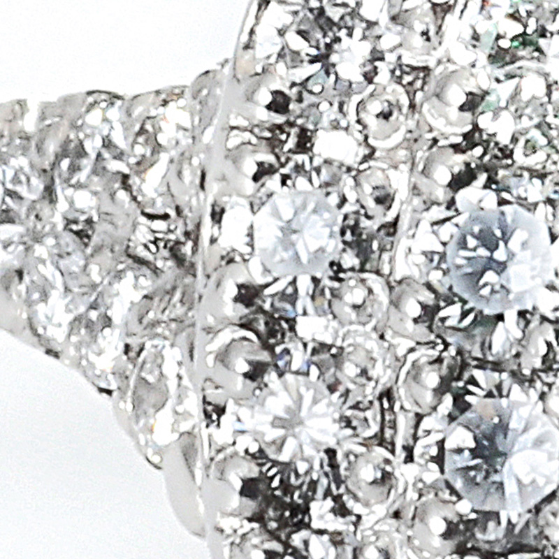 ダイヤモンドの品質にも注目下さい