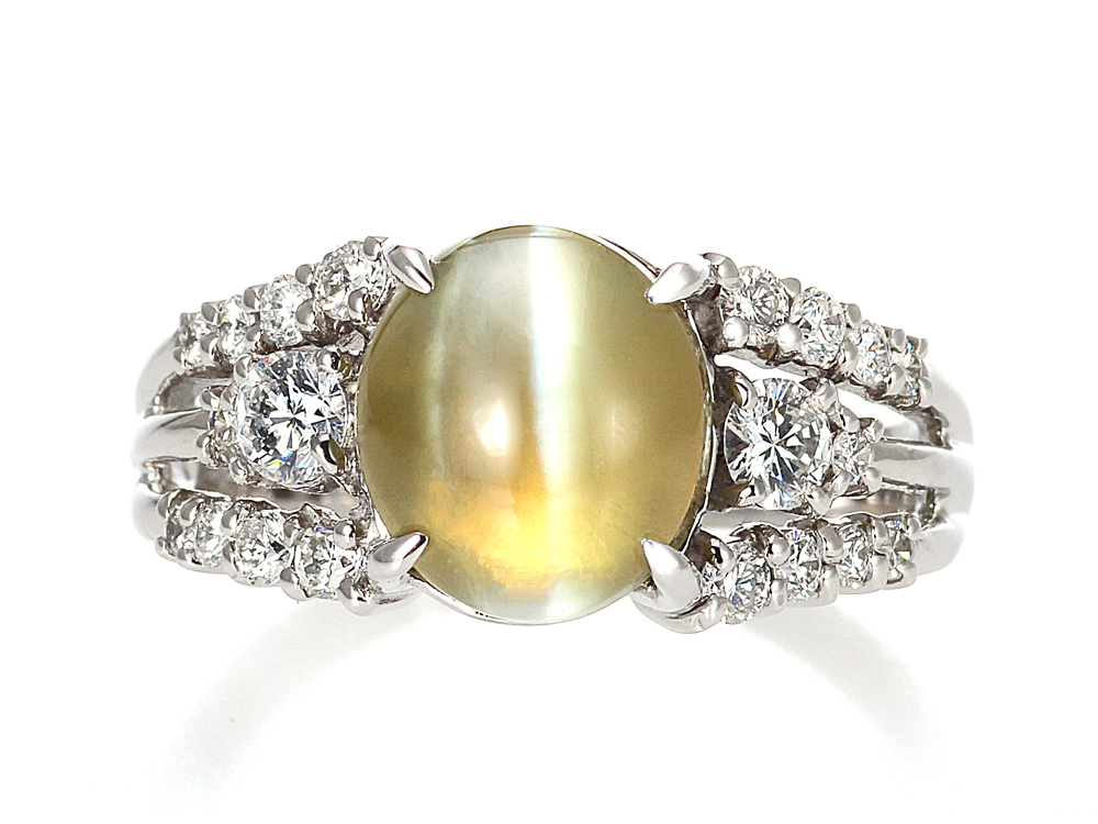 プラチナ クリソベリル キャッツアイ リング(CC5.03ct D0.50ct・最上級)