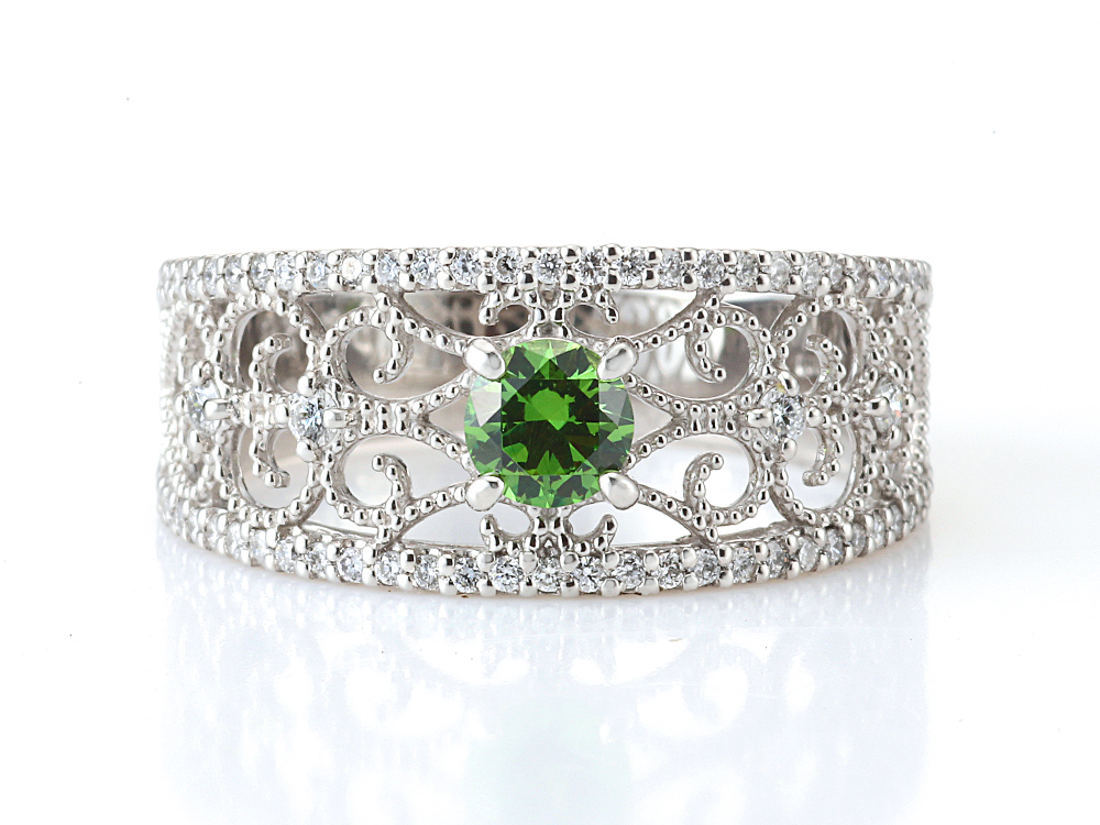 プラチナ デマントイド( デマントイドガーネット)ダイヤモンド リング 1月の誕生石フェア 通常価格298,000円より10%OFF 令和8年1月31日まで(DG0.35ct D0.28ct・最上級)