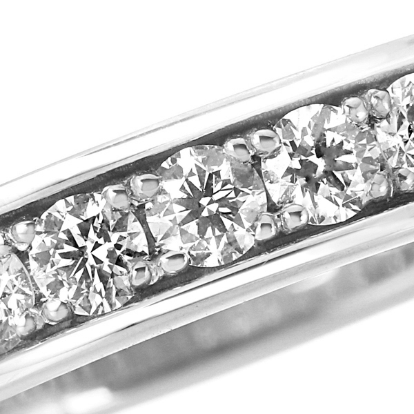 クラリティやカラーも優秀なダイヤモンド