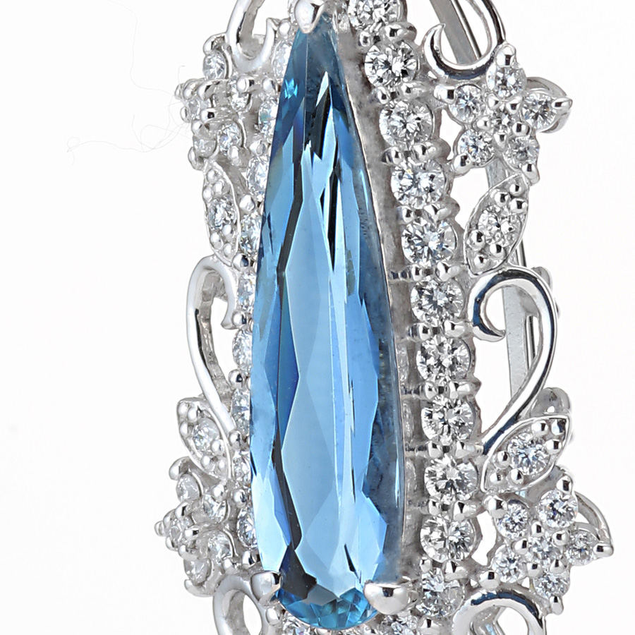 プラチナ サンタマリア アクアマリン ネックレス (AQ1.34ct D0.55ct・サンタマリアカラー)3枚目