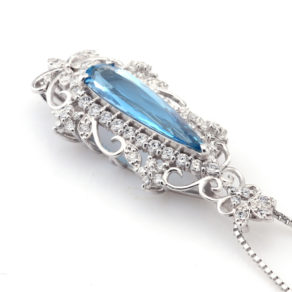 プラチナ サンタマリア アクアマリン ネックレス (AQ1.34ct D0.55ct・サンタマリアカラー)7枚目