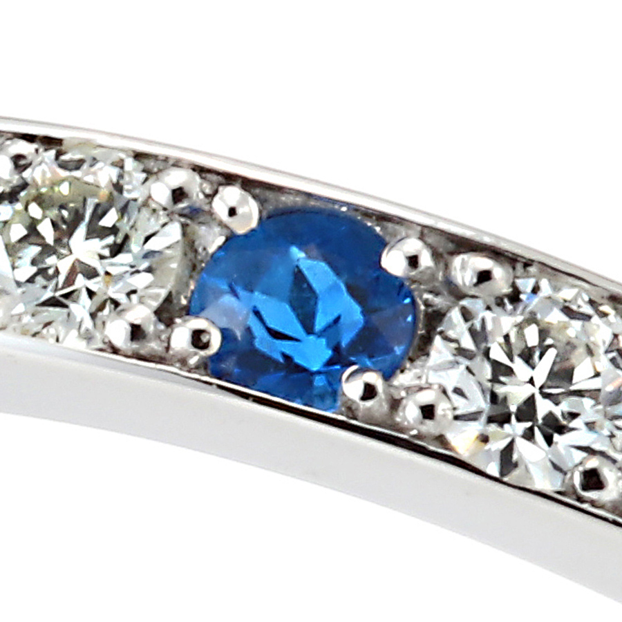 特別に美しいハート&キューピッドのダイヤを使用