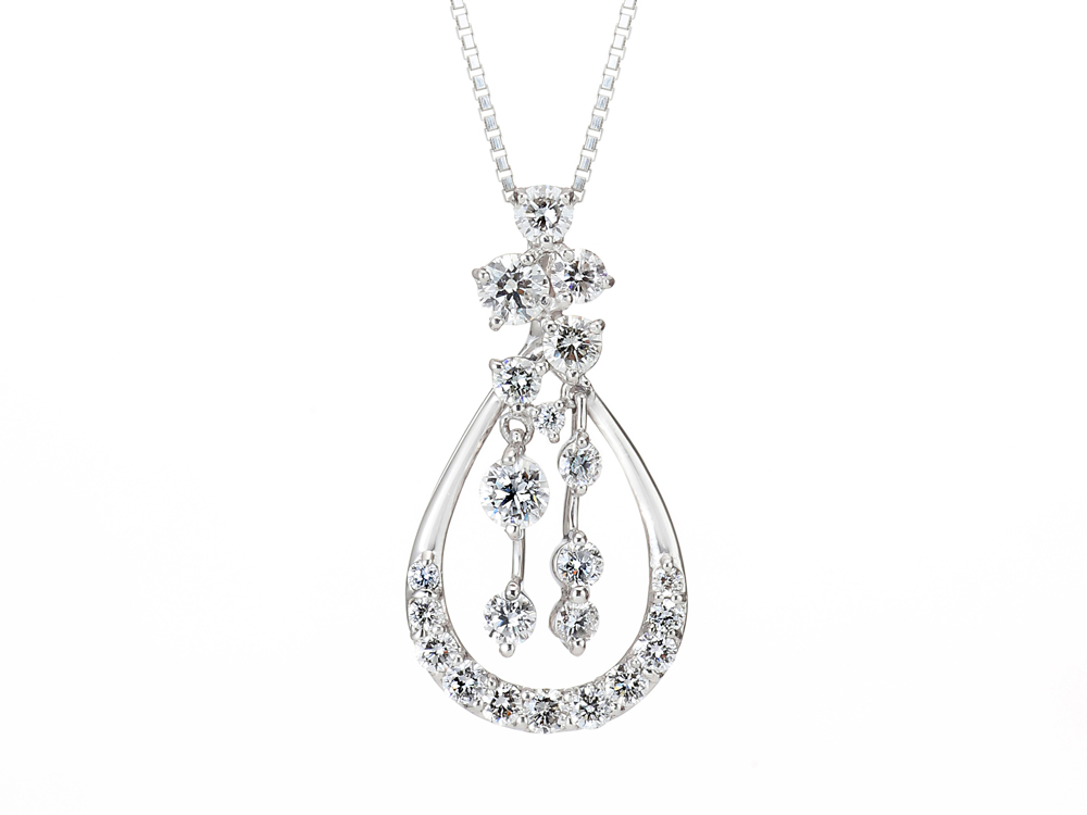 プラチナ ダイヤモンド ペンダント（合計1.0ct・上級品）