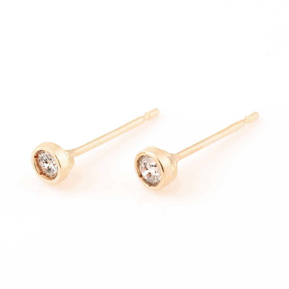 K18YG ダイヤモンド ピアス（合計0.1ct・Hカラー前後　無色系）5枚目